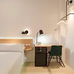 La Moderna Otel