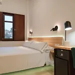 La Moderna Otel