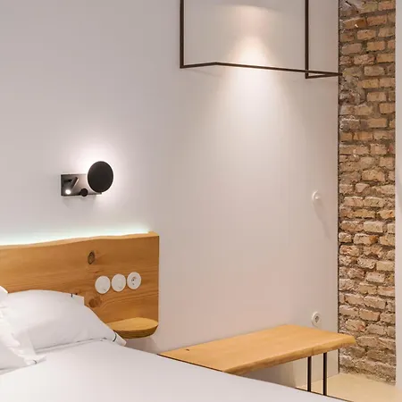 Hotel La Moderna *