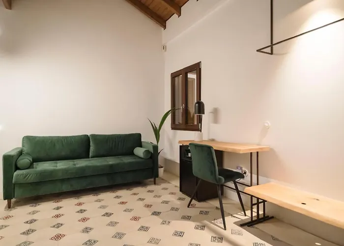 Hotel La Moderna *