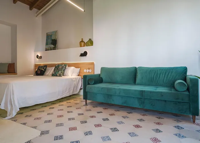 Hotel La Moderna *